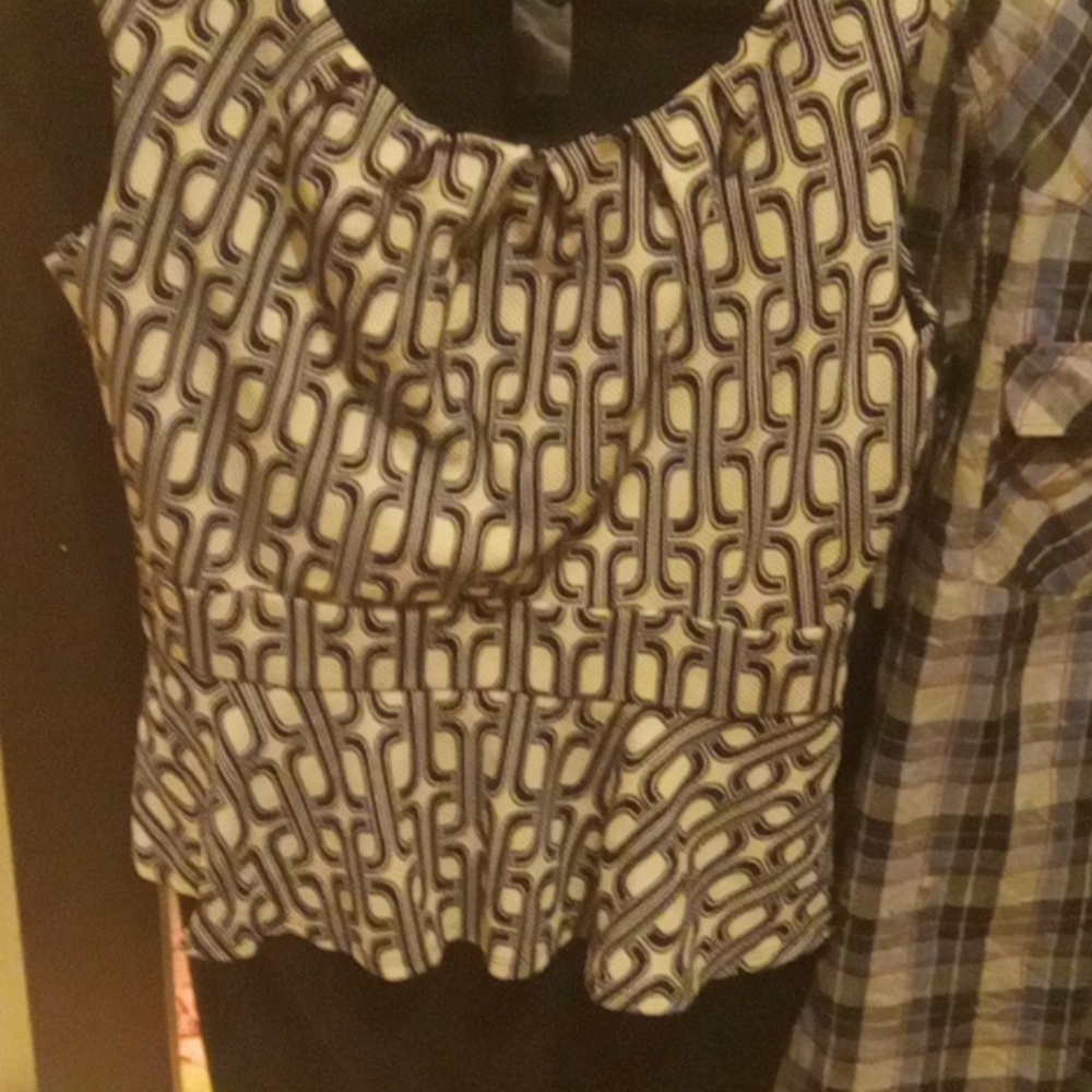 Enfocus Studio Dress with Ruffle bottom top over black skirt Size 12 NWT
